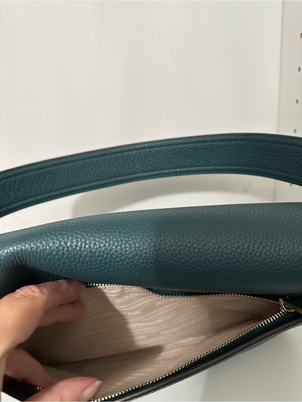 Kate Spade Hudson pebbled leather flap convertible in Artesian Green/gold accent - Picture 10 of 10